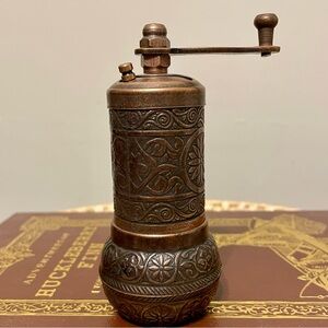 Bazaar Anatolia Turkish Metal Spice Grinder New